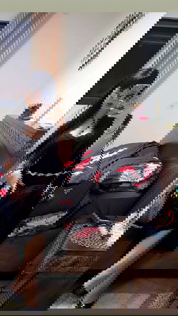 avital_1010.2003 image ~ Altpins