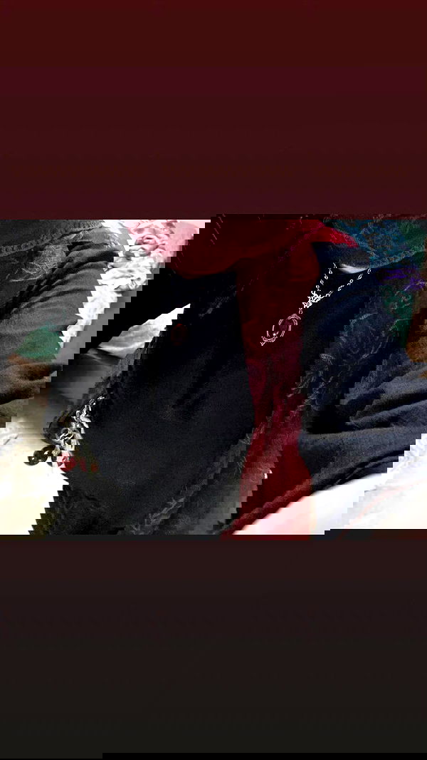 avital_1010.2003 image ~ Altpins