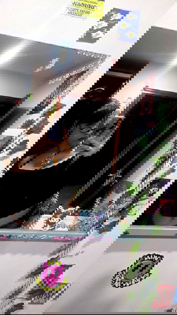 avital_1010.2003 image ~ Altpins