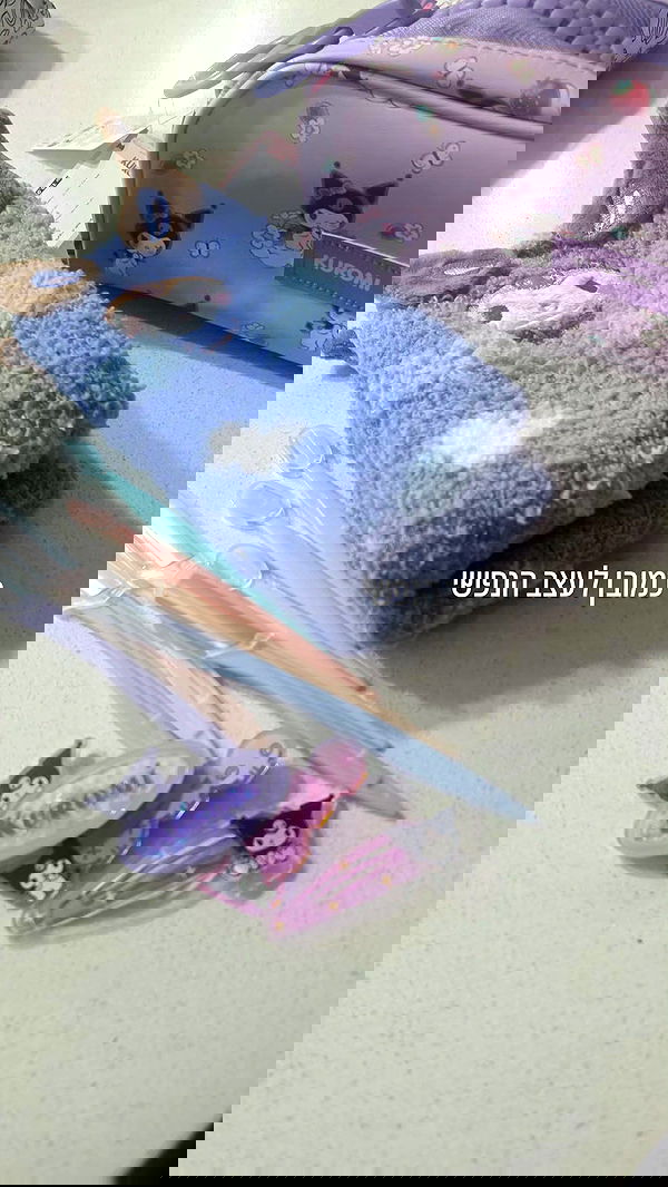 avital_1010.2003 image ~ Altpins