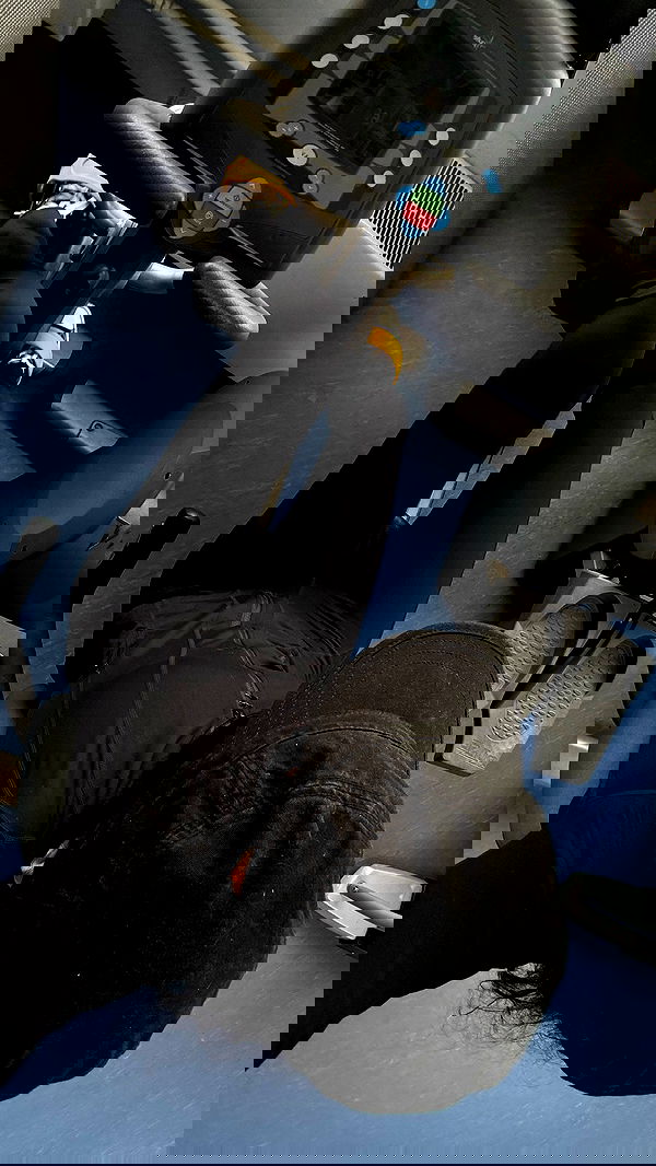 ayguldavlletova image ~ Altpins