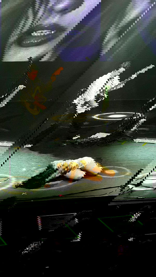 ayguldavlletova image ~ Altpins