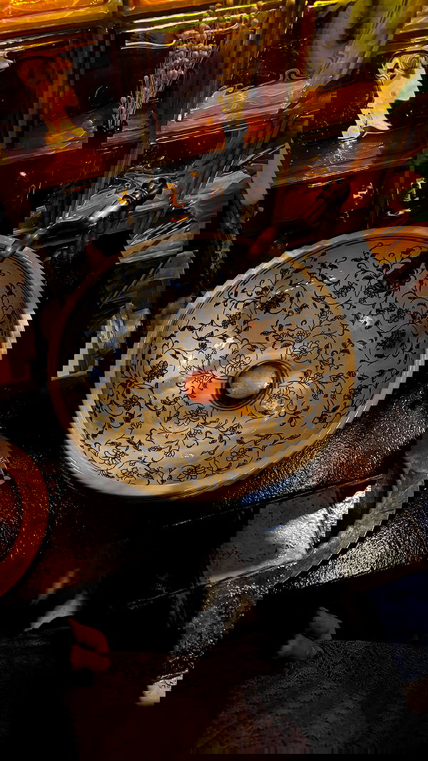 ayguldavlletova image ~ Altpins