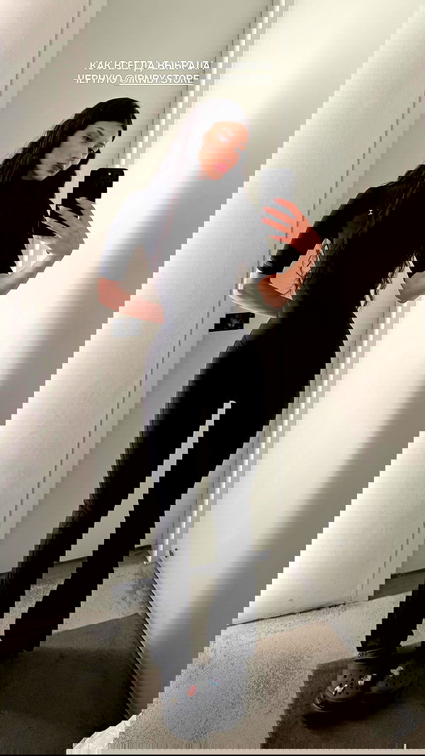 ayguldavlletova image ~ Altpins