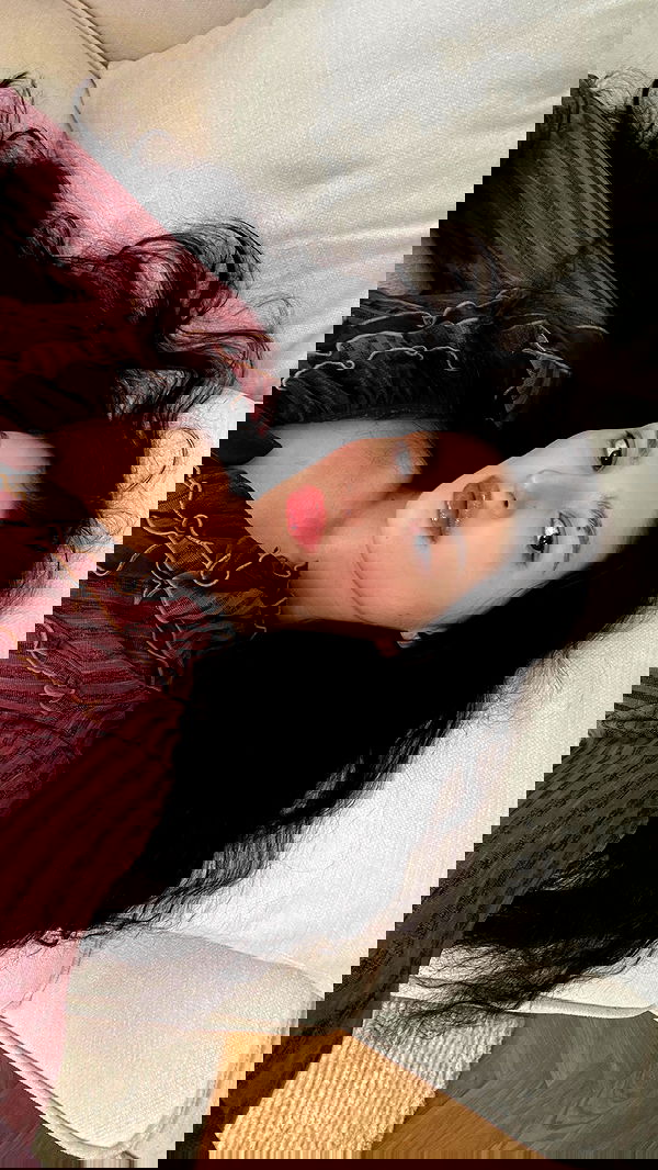 ayguldavlletova image ~ Altpins