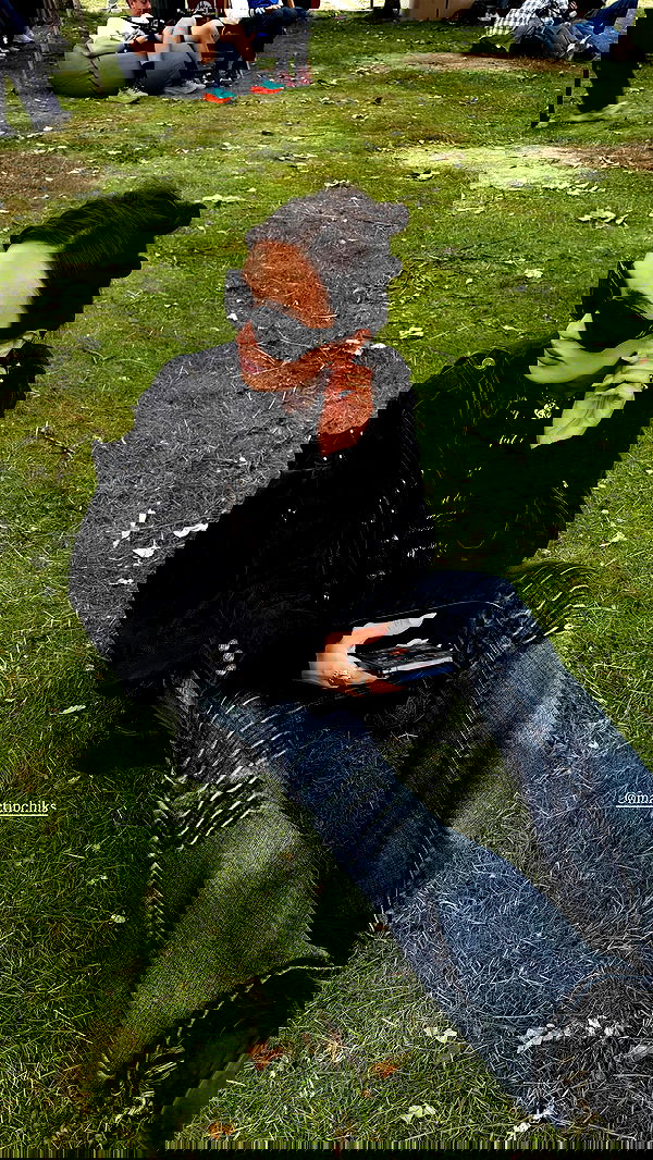 ayguldavlletova image ~ Altpins