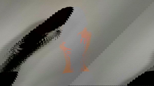 ayguldavlletova image ~ Altpins