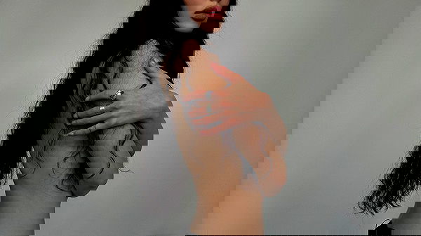 ayguldavlletova image ~ Altpins