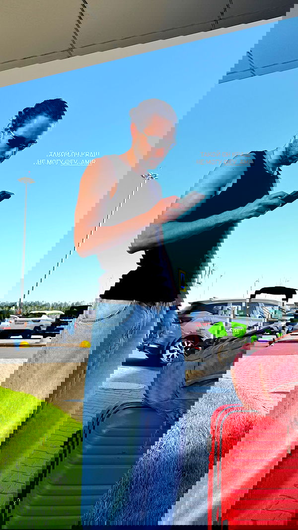 ayguldavlletova image ~ Altpins