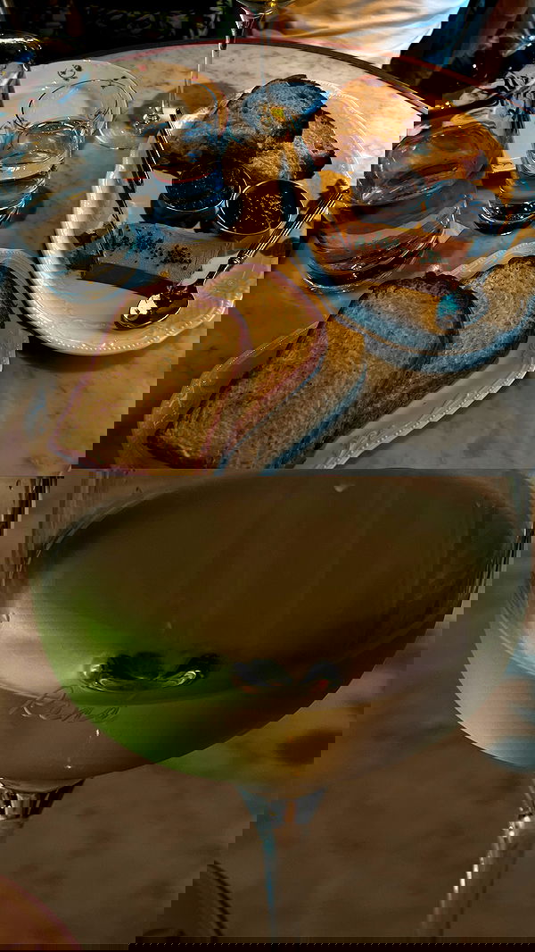 ayguldavlletova image ~ Altpins