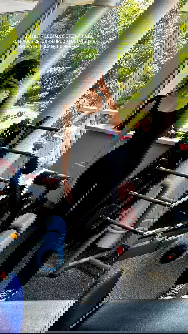 ayguldavlletova image ~ Altpins