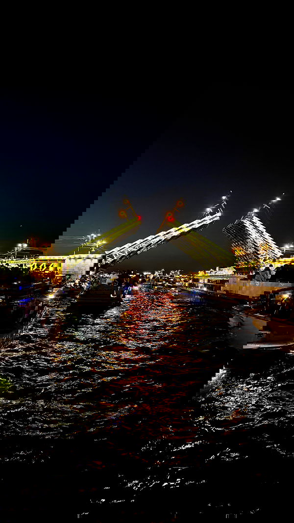 ayguldavlletova image ~ Altpins