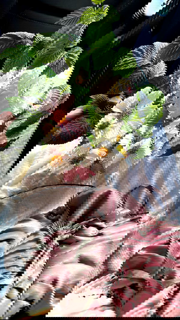 ayguldavlletova image ~ Altpins