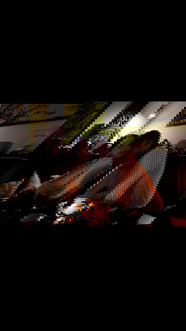 ayguldavlletova image ~ Altpins