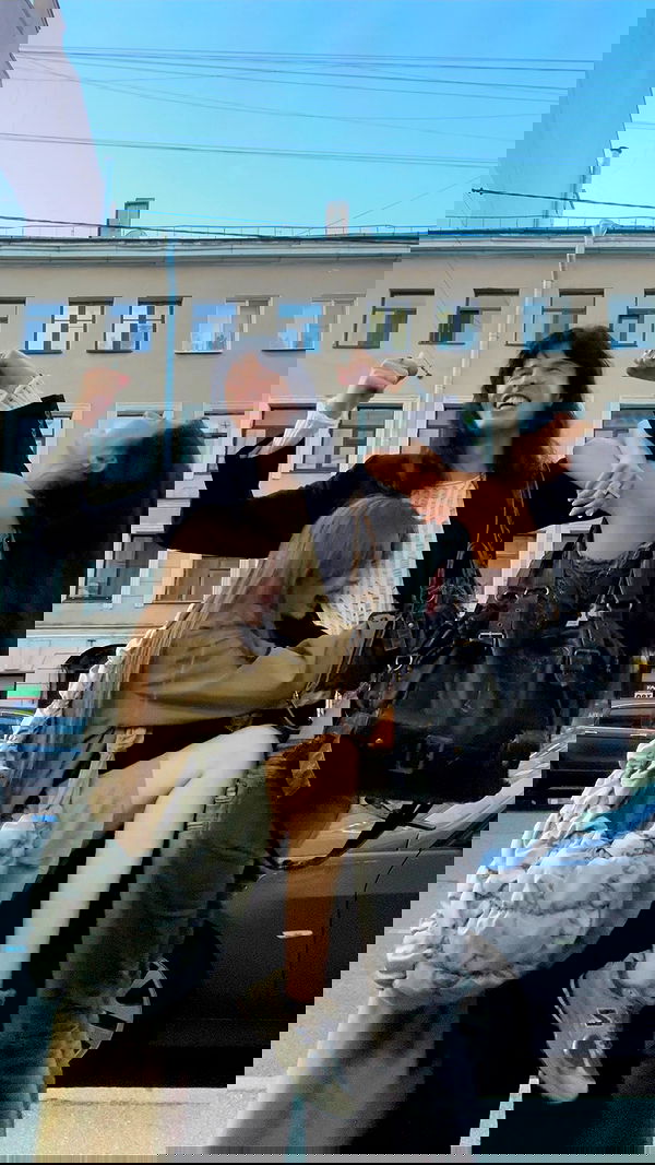 ayguldavlletova image ~ Altpins