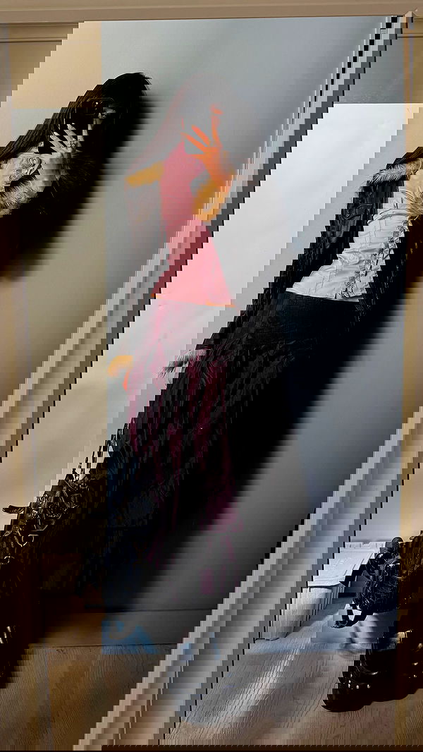 ayguldavlletova image ~ Altpins