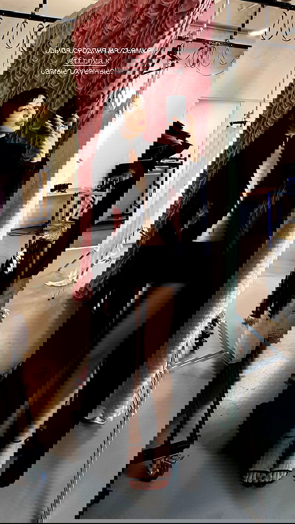 ayguldavlletova image ~ Altpins