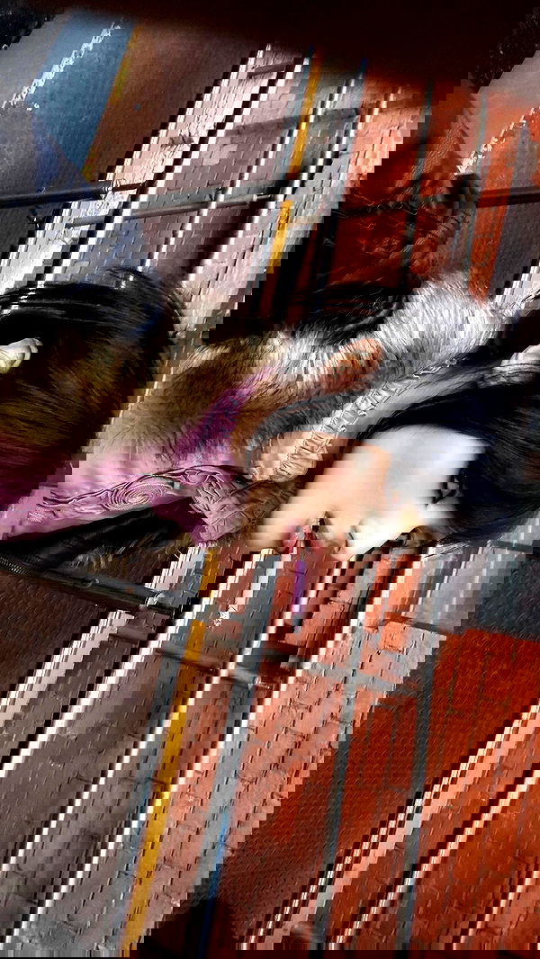 ayguldavlletova image ~ Altpins