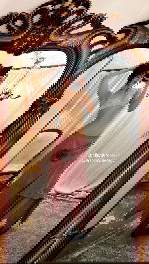 ayguldavlletova image ~ Altpins