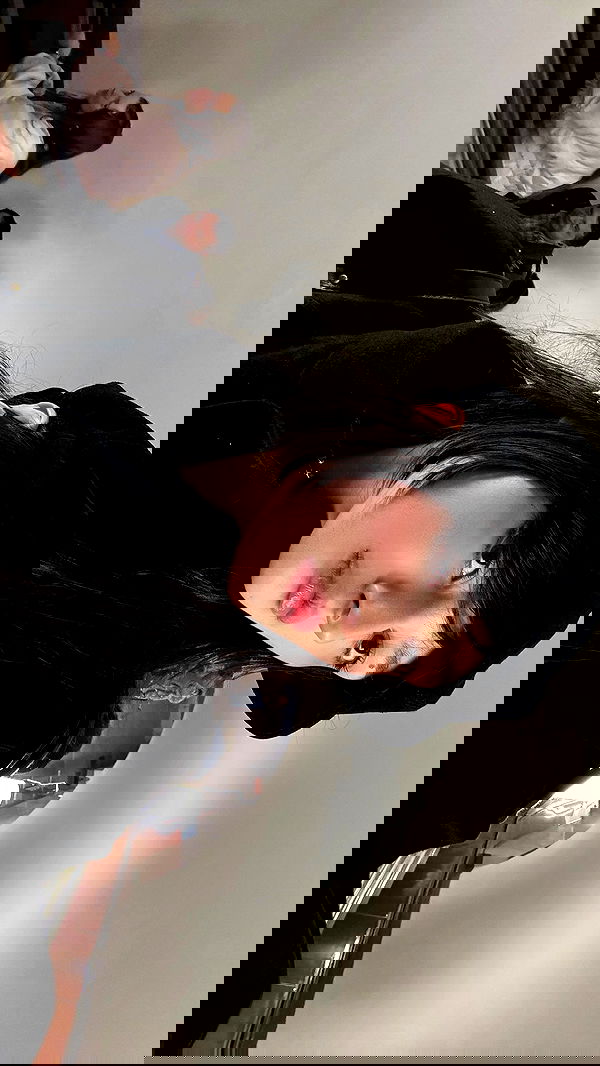 ayguldavlletova image ~ Altpins