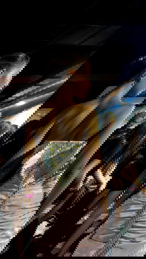 ayguldavlletova image ~ Altpins