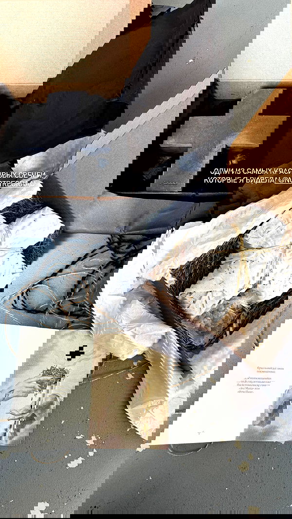 ayguldavlletova image ~ Altpins