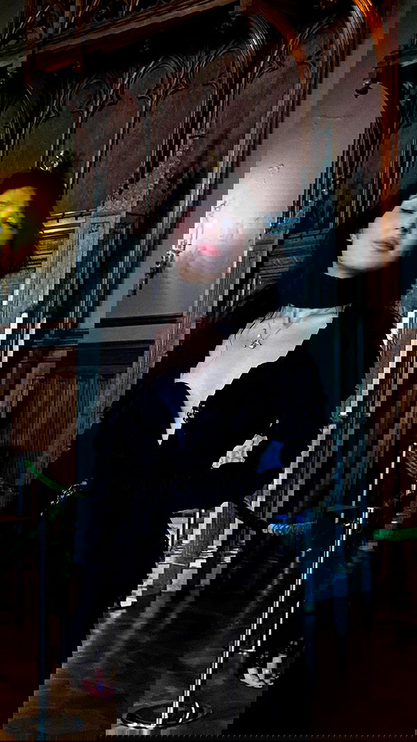 ayguldavlletova image ~ Altpins