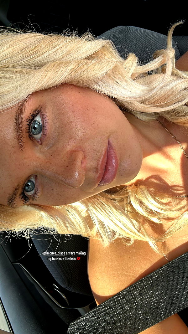 bec_benstead instagram image archive image