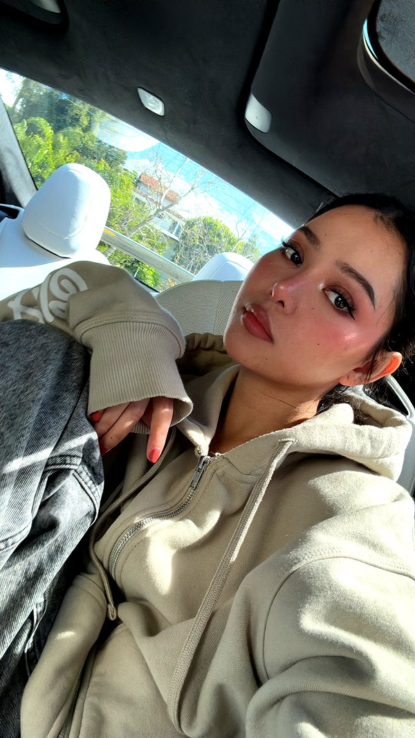 bellapoarch instagram image archive image