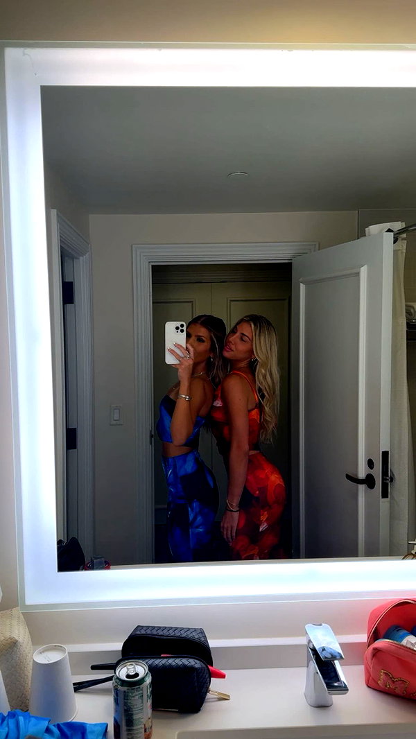 bellarenaldi instagram image archive image