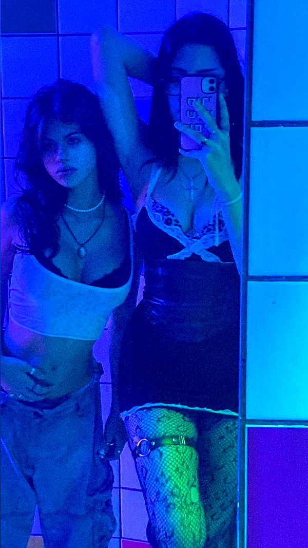 beth.sharonu instagram image archive image