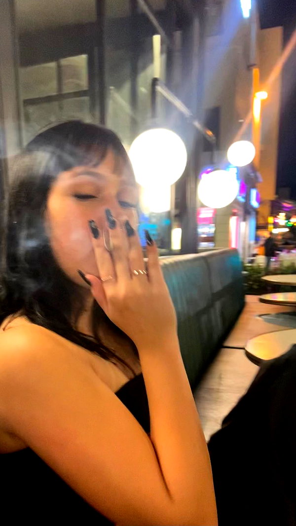 beth.sharonu instagram image archive image
