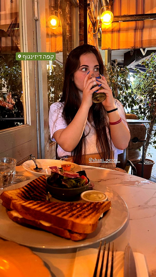 beth.sharonu instagram image archive image