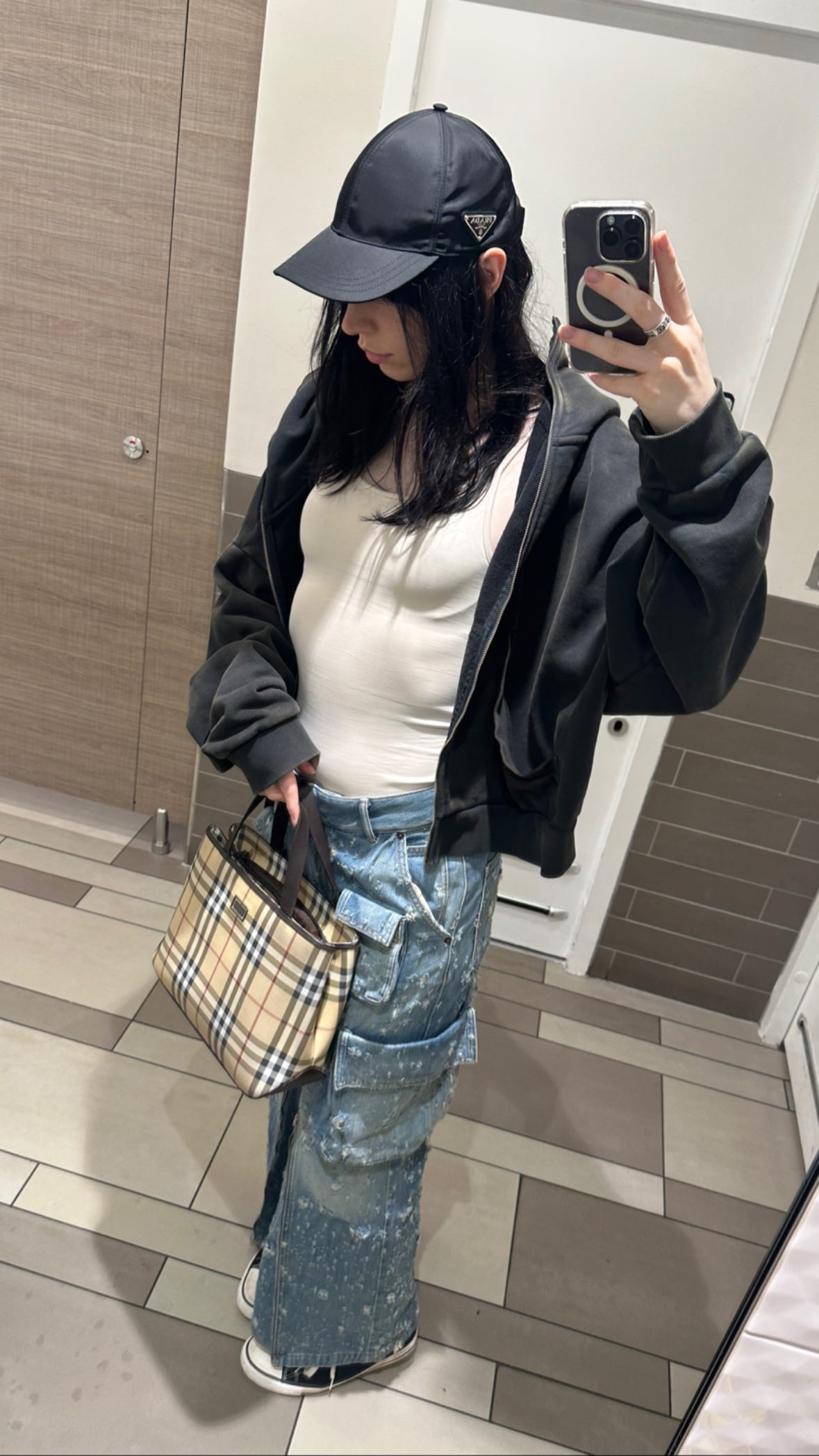 big_icky instagram image archive image