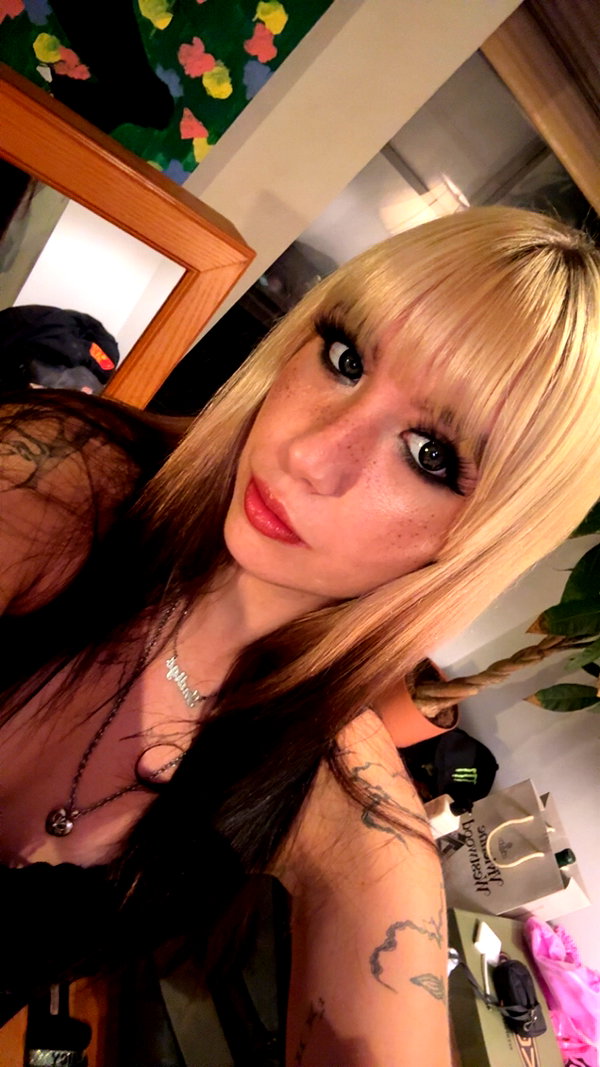 boxdyeblonde boxdyeblonde archive image