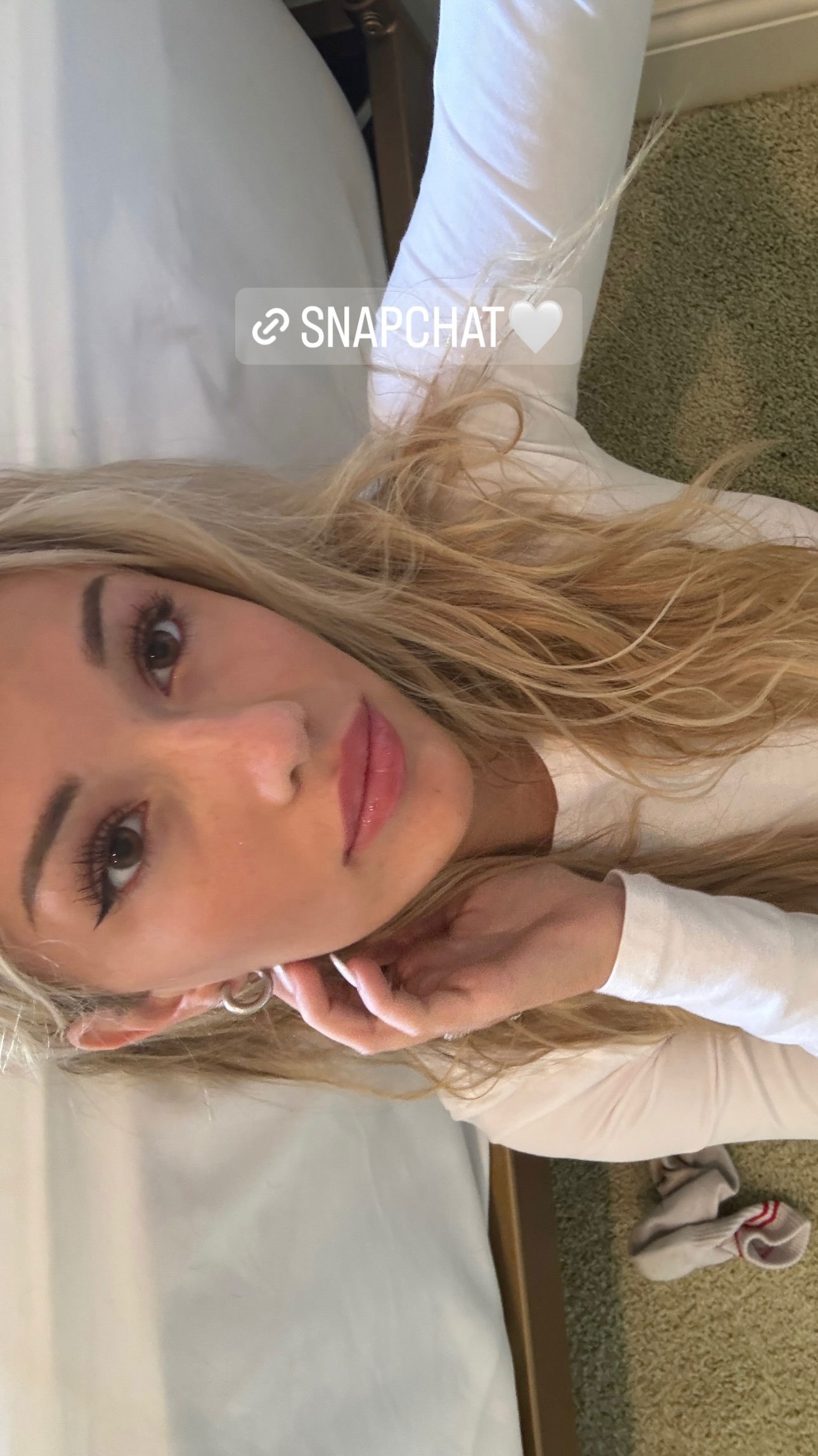 breckiehill instagram image archive image