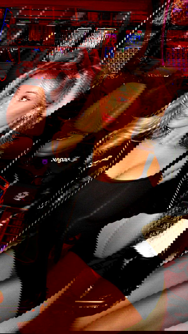 breckiehill image ~ Altpins