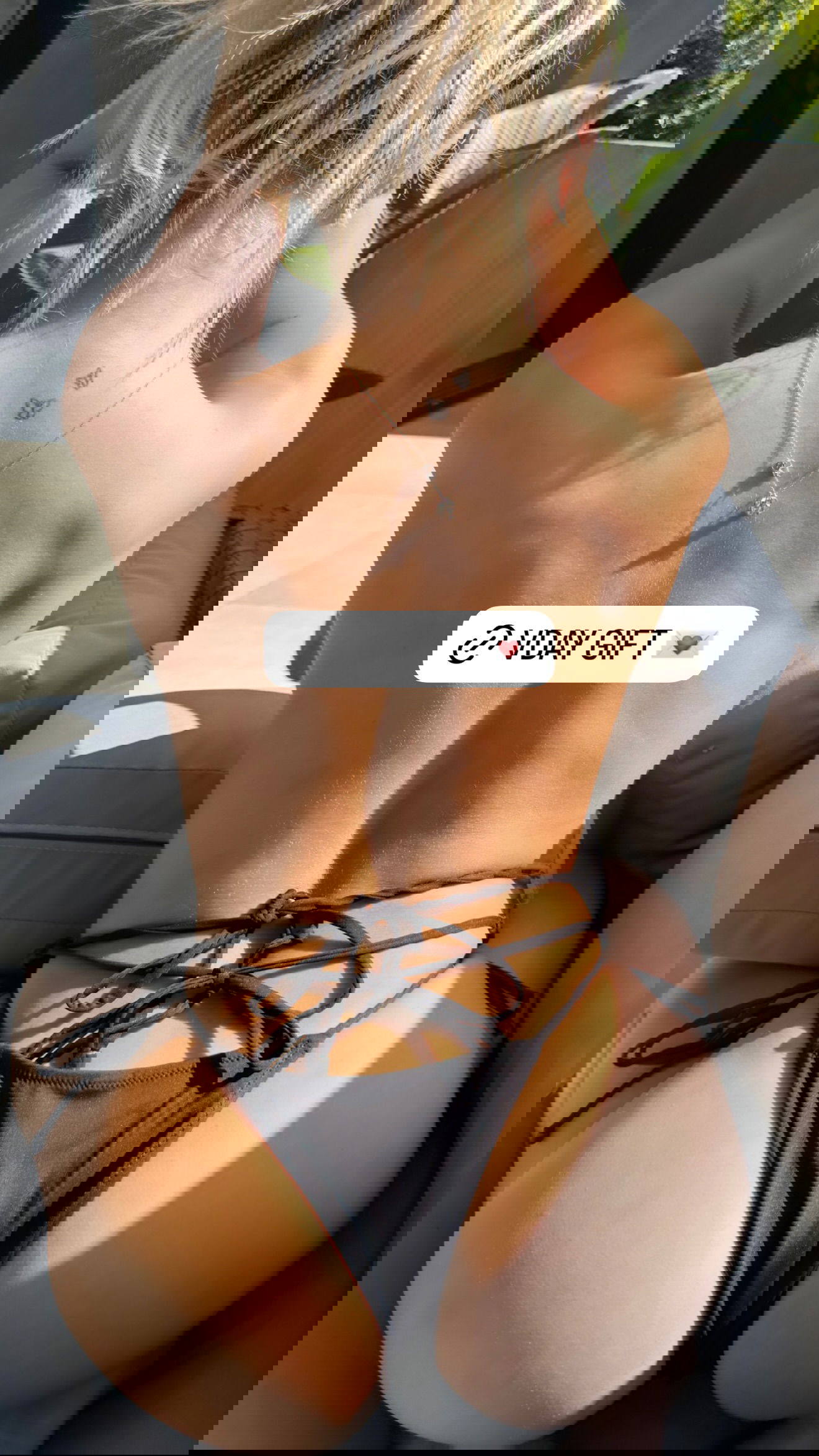 breckiehill instagram image archive image