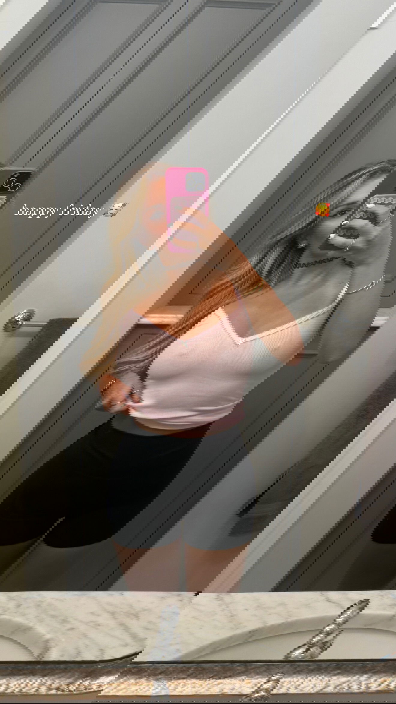 breckiehill instagram image archive image