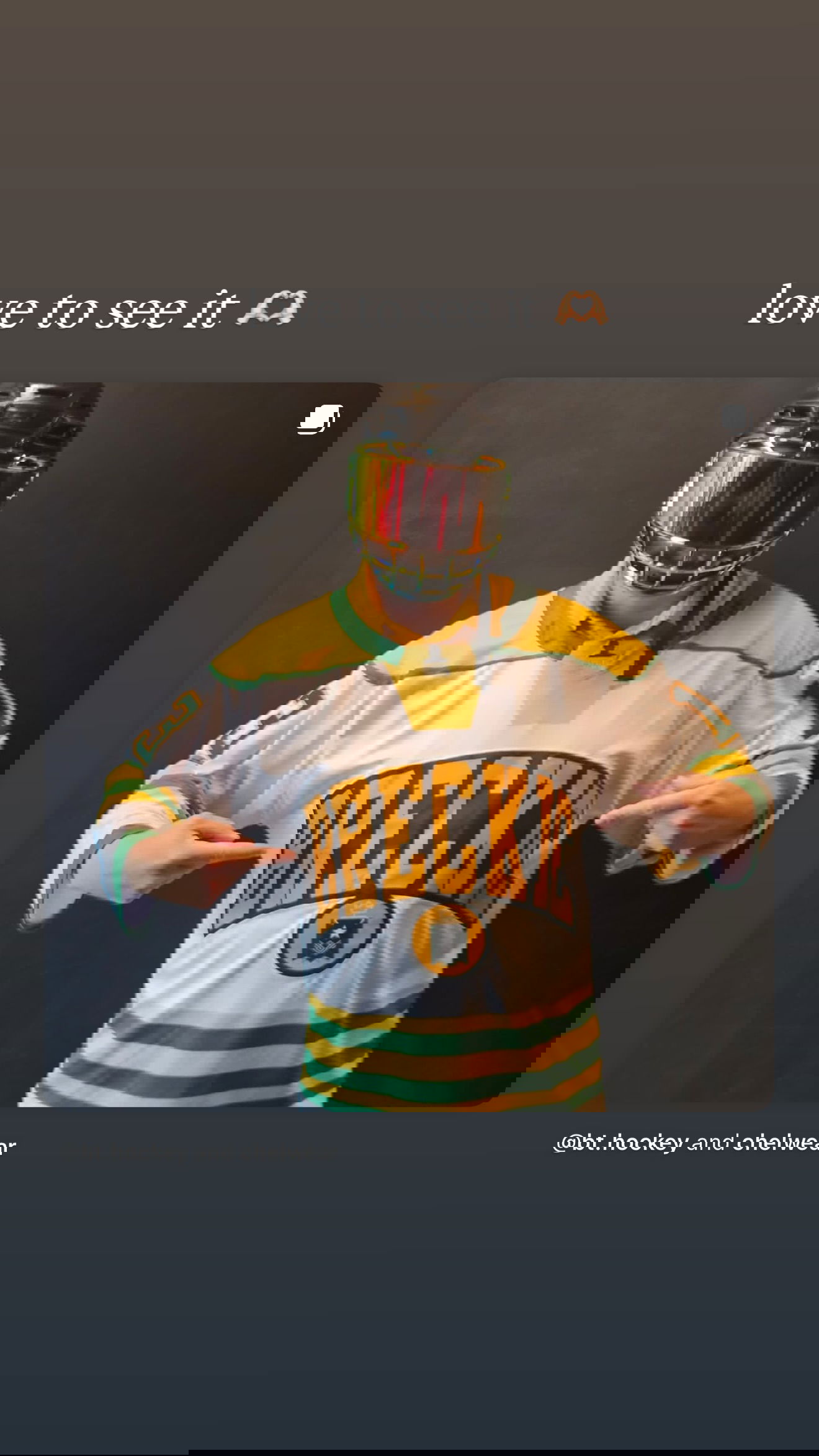 breckiehill instagram image archive image