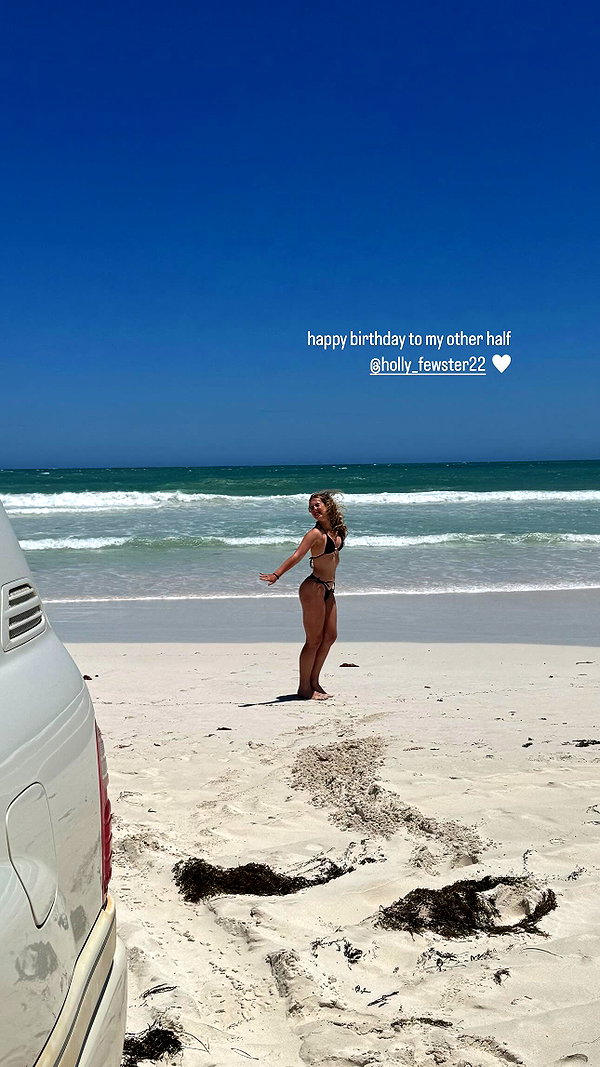 caitlynpasznicki instagram image archive image