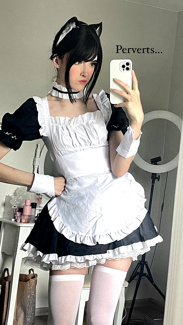 candy_balll instagram image archive image