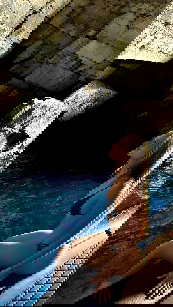 carolinezalog carolinezalog archive image