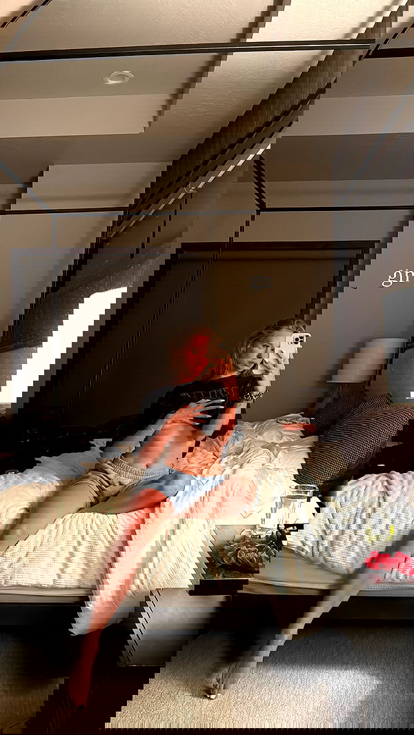 carolinezalog carolinezalog archive image