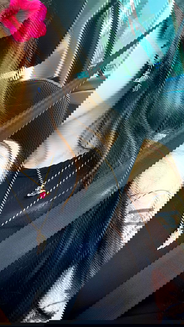 cata.leyah image ~ Altpins