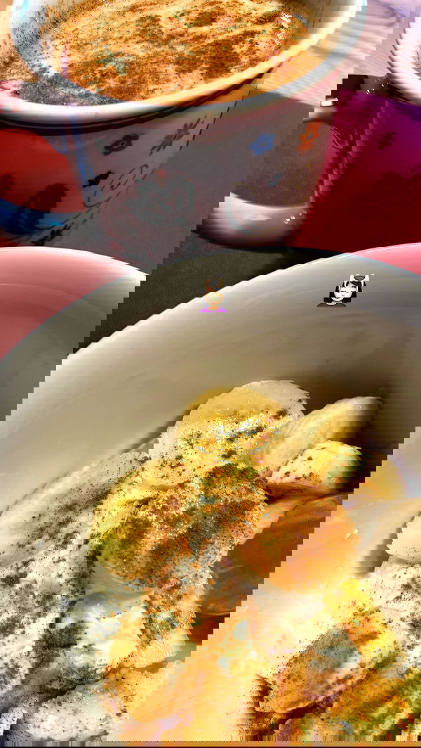 cata.leyah image ~ Altpins