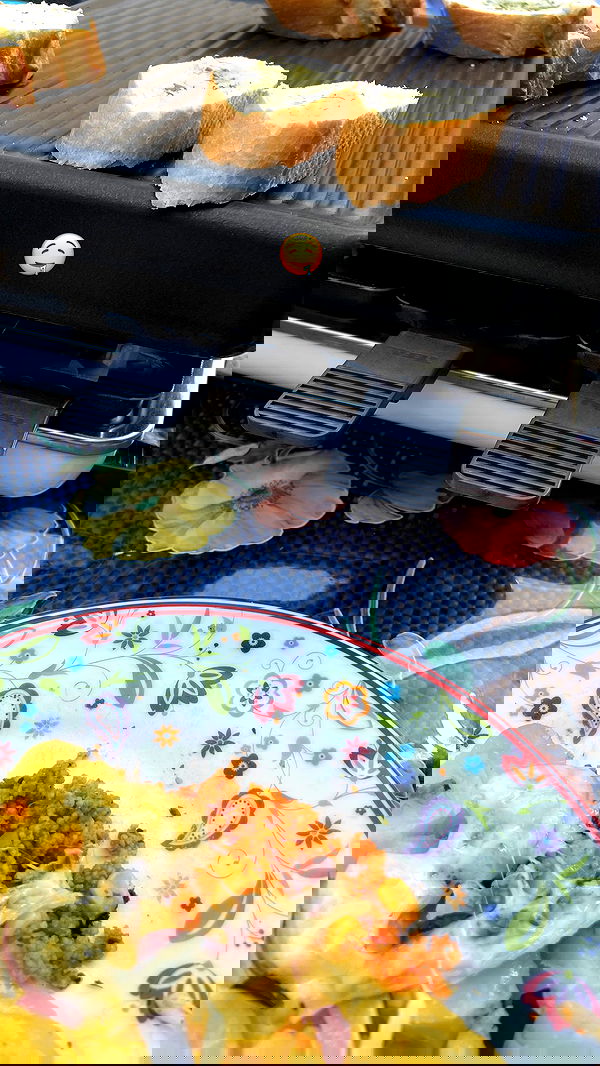 cata.leyah image ~ Altpins