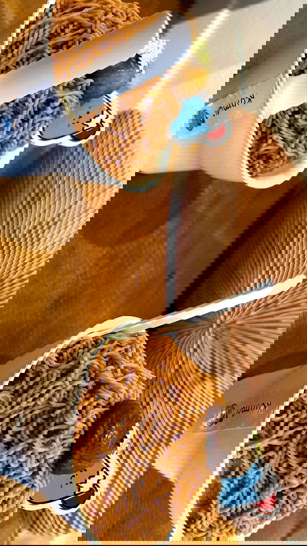 cata.leyah image ~ Altpins