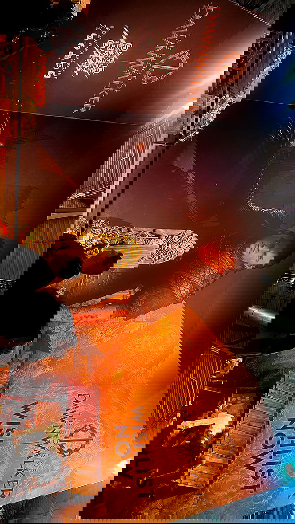 cata.leyah image ~ Altpins