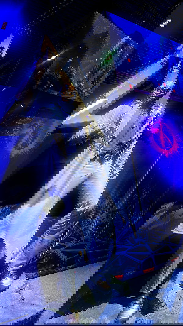 cata.leyah image ~ Altpins